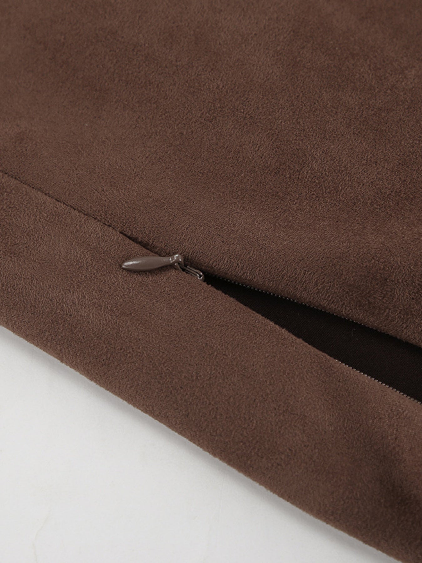 87c547f4073f49f3906b20fe14826a3b-Max