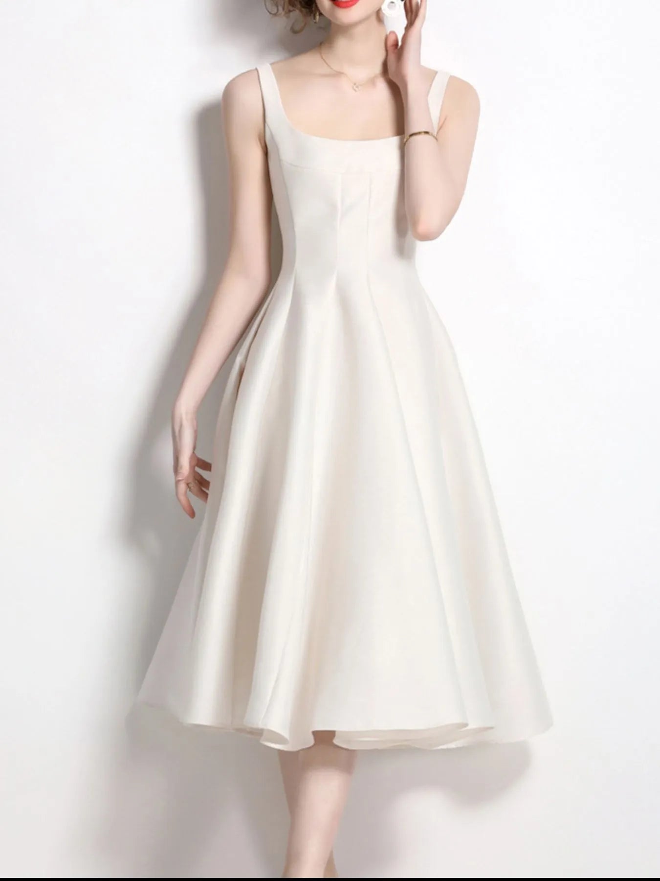 a line silhouette dress 33444 main image 1